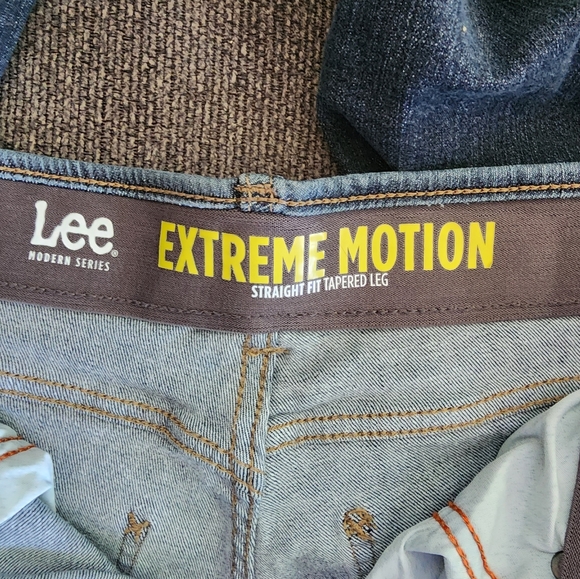 Jeans - Picture 3 of 6